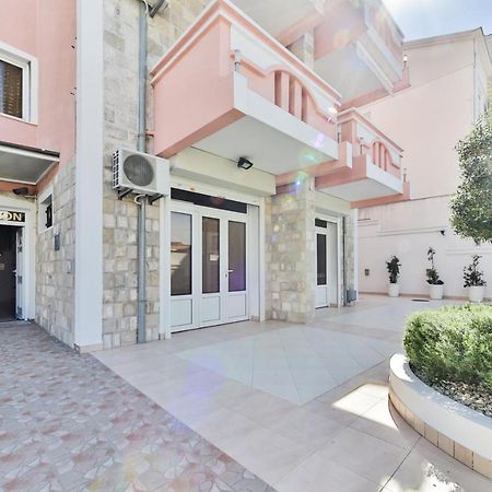 Garni Hotel Koral Budva Eksteriør bilde